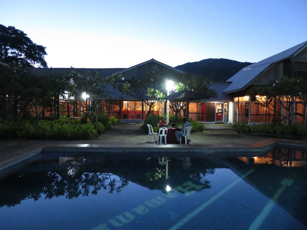 Rabaul Hotel Exterior photo